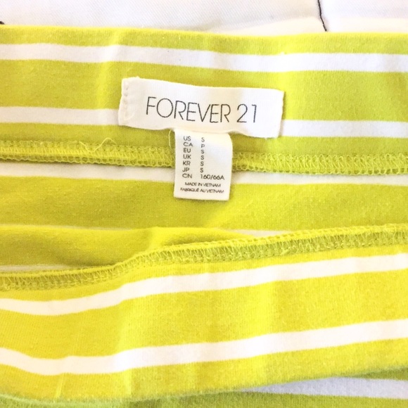 ✨Forever 21 Striped Mini Skirt Size S - Picture 3 of 6